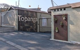 24 Topanga